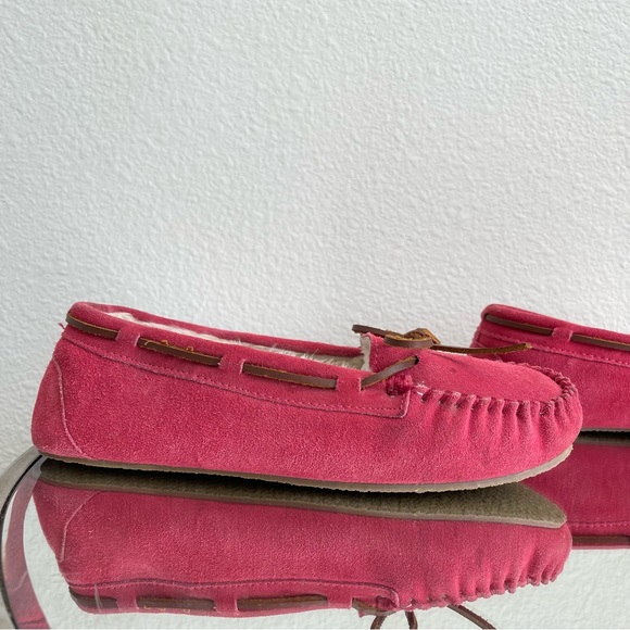 MINNETONKA Womens Hot Pink Suede Leather Cally Faux Fur Lined Moccasin Loafers - Picture 4 of 12
